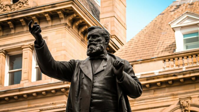 bradford statue