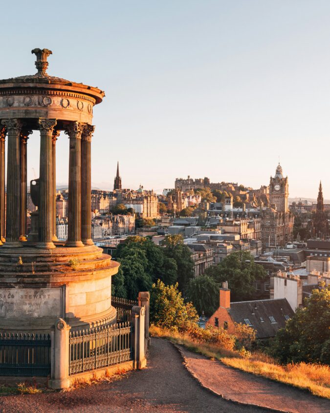edinburgh monument