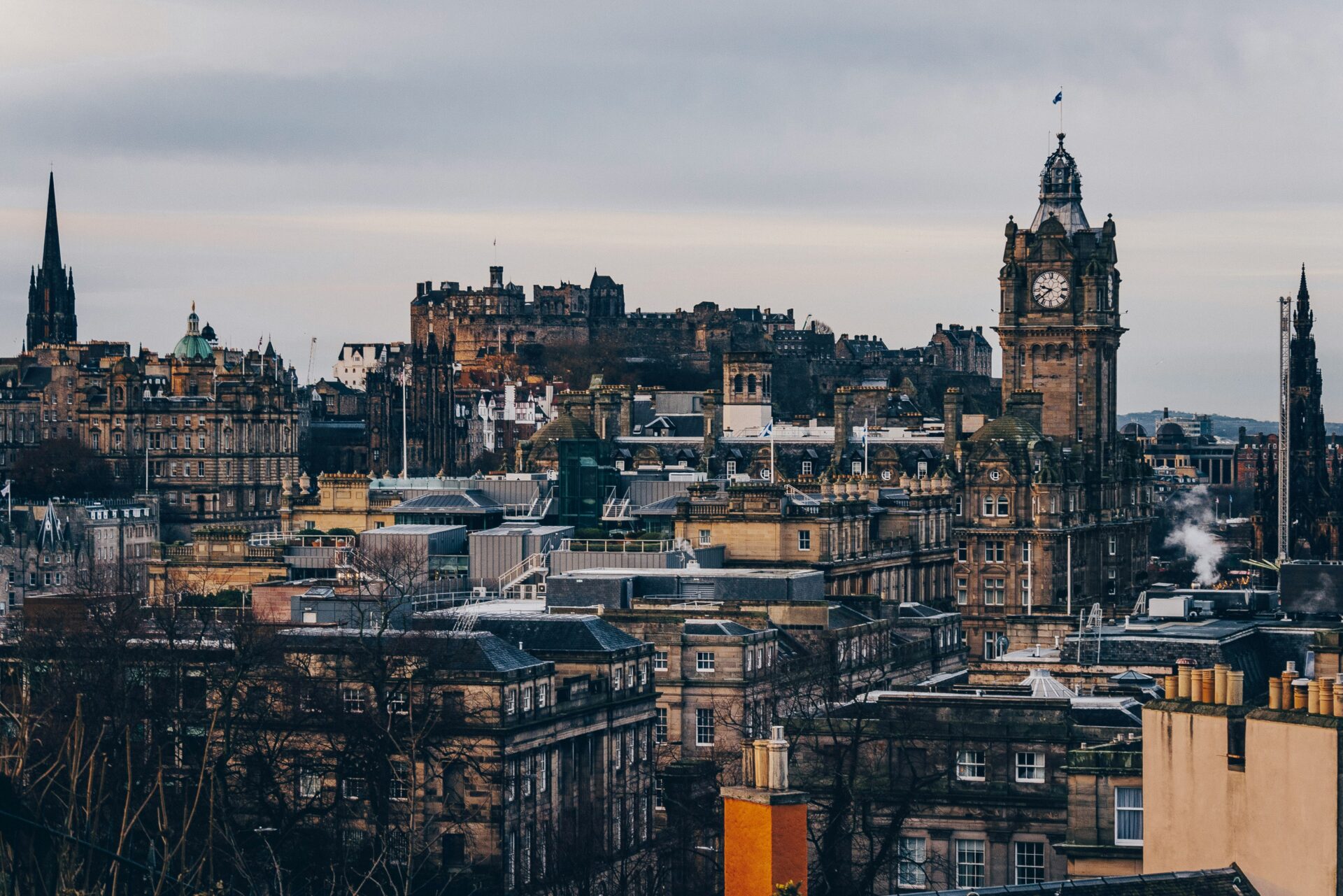 edinburgh city scape