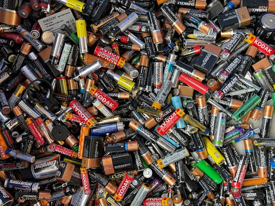 battery waste collection