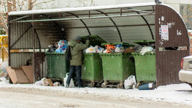 waste bins sheltered