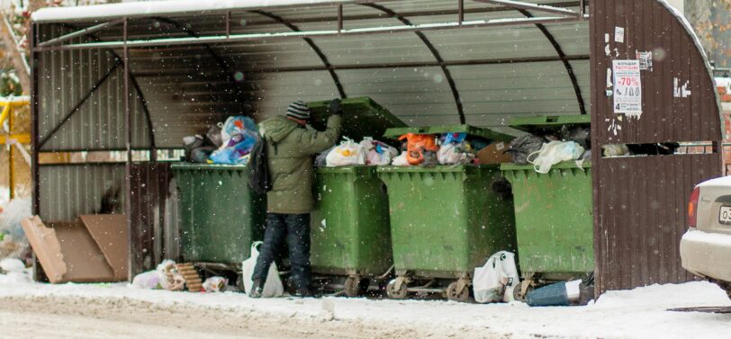 waste bins sheltered