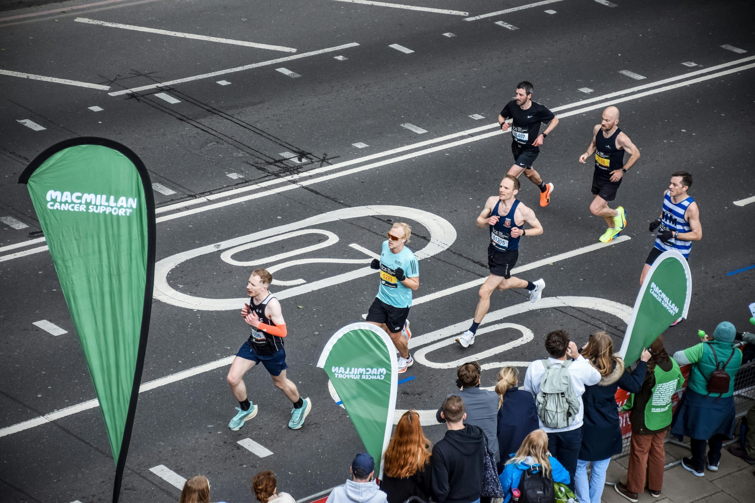 london marathon runners
