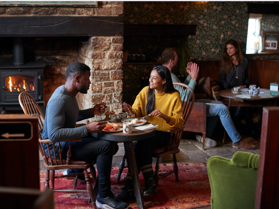 Pubs & Clubs image